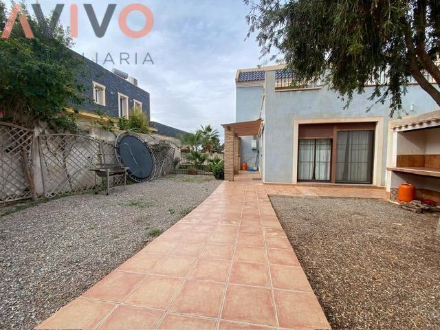 Adosada en venta en Águilas, Los Geraneos photo 0