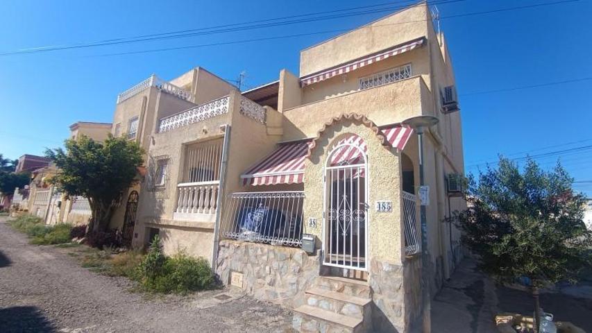 Bungalow en venta en San Fulgencio, La Marina - Urb. La Marina photo 0