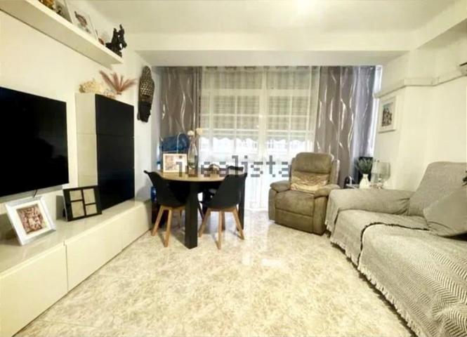 Piso en venta en Málaga, Martiricos photo 0