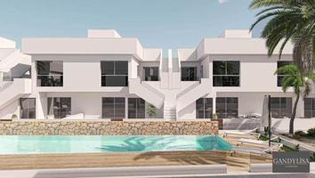 Apartamento en venta en Alicante photo 0
