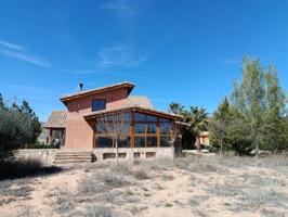Chalet en venta en Yecla, Ayuntamiento photo 0