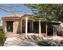Casa con terreno en venta en Villena photo 0