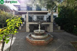 Chalet en venta en Cájar, Cájar photo 0