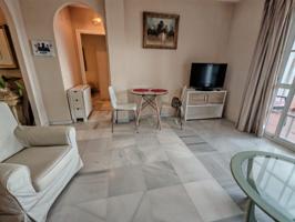Apartamento en venta en Torrox Costa, Playa photo 0
