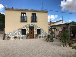 Casa con terreno en venta en Monovar-Monover, Comunidad valenciana photo 0