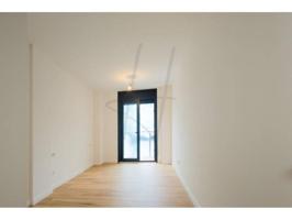 Piso en venta en Cornellà de Llobregat, La Gavarra photo 0