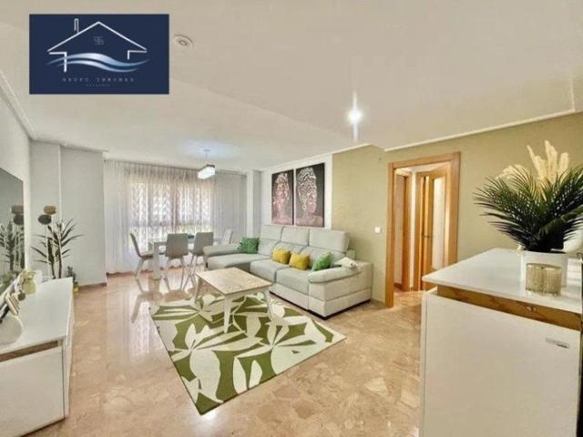 Piso en venta en Alicante, Centro photo 0