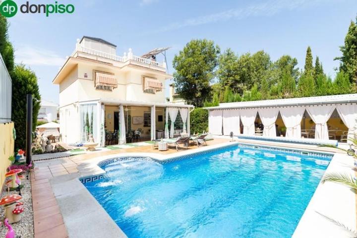 Chalet en venta en Albolote, ALBOLOTE-CORTIJO DEL AIRE photo 0