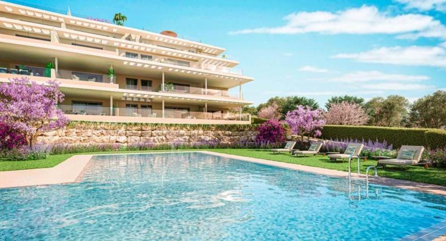 Apartamento en venta en Estepona, Estepona, New Golden Mile photo 0