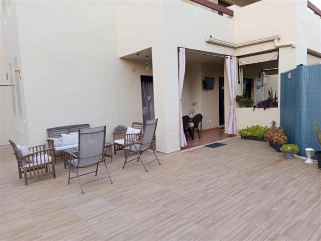 Apartamento en venta en Estepona, Estepona East - Selwo photo 0
