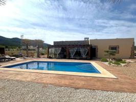 Chalet en venta en Salinas photo 0