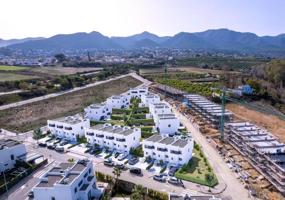 Bungalow en venta en Alhaurín de la Torre, Pinos de Alhaurín photo 0