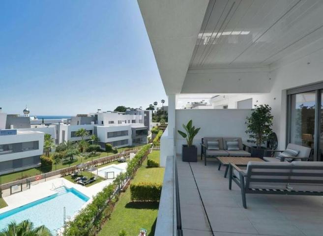 Apartamento en venta en Estepona, Estepona East - Selwo photo 0