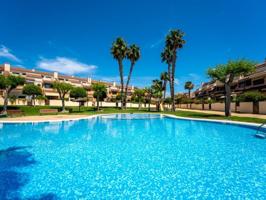 Chalet en venta en Alicante photo 0