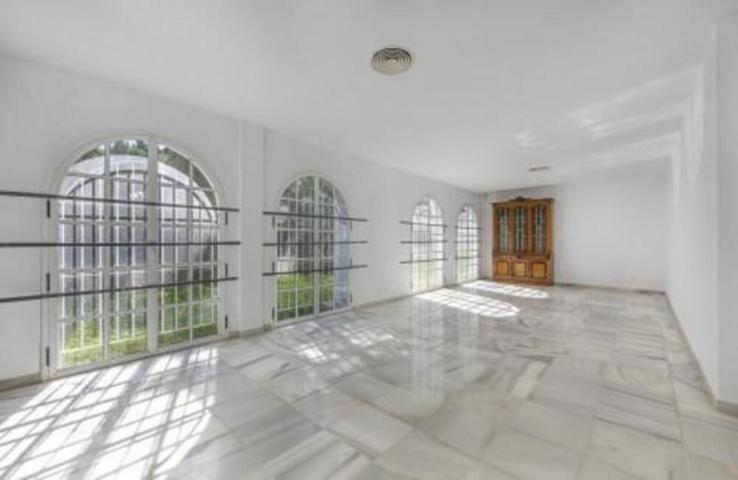 Chalet en venta en Marbella, Nueva Andalucia photo 0