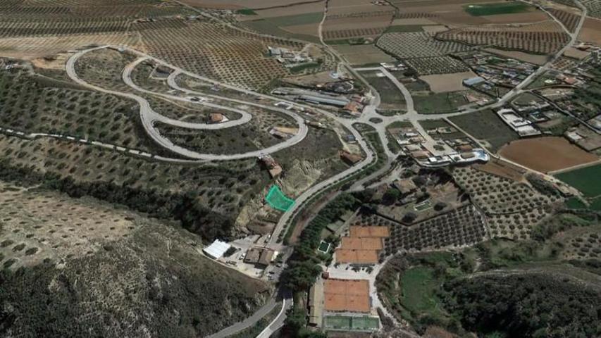 Terreno en venta en Loja, Calle Oro, 18300 photo 0