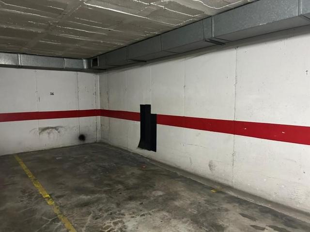 Garaje en venta en Málaga, Carlos de haya photo 0
