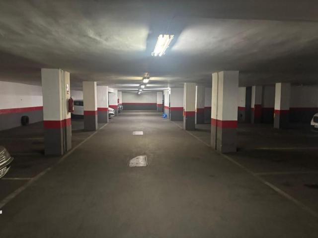 Garaje en venta en Córdoba, Centro photo 0