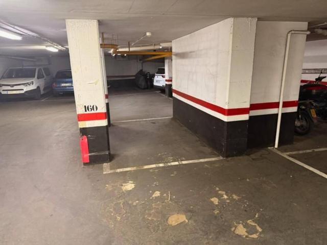 Parking en venta en Barcelona, El Camp d'en Grassot-Gràcia Nova photo 0