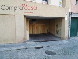 Garaje en venta en Segovia, Avenida del Acueducto photo 0