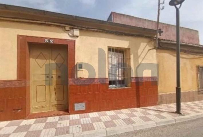 Adosada en venta en La Carolina, Comarca norte - El Condado photo 0