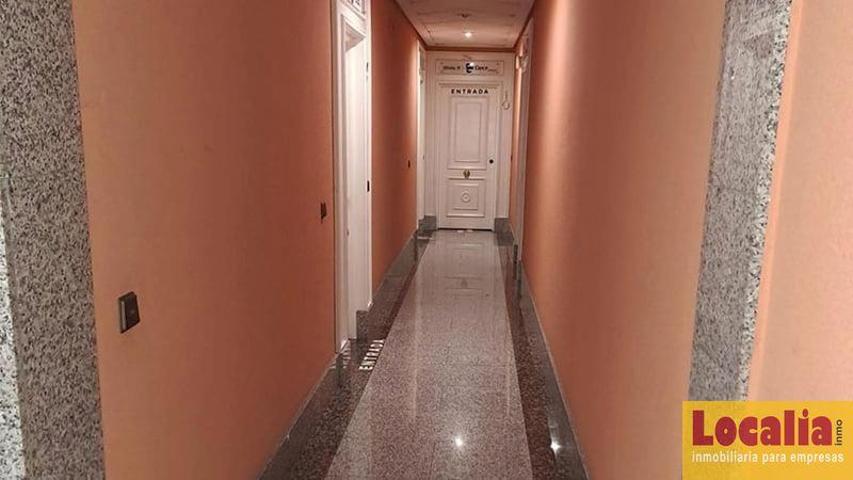 Oficina en venta en Palencia, Plaza Obispo Nicolás Castellanos, 11, 34001 photo 0