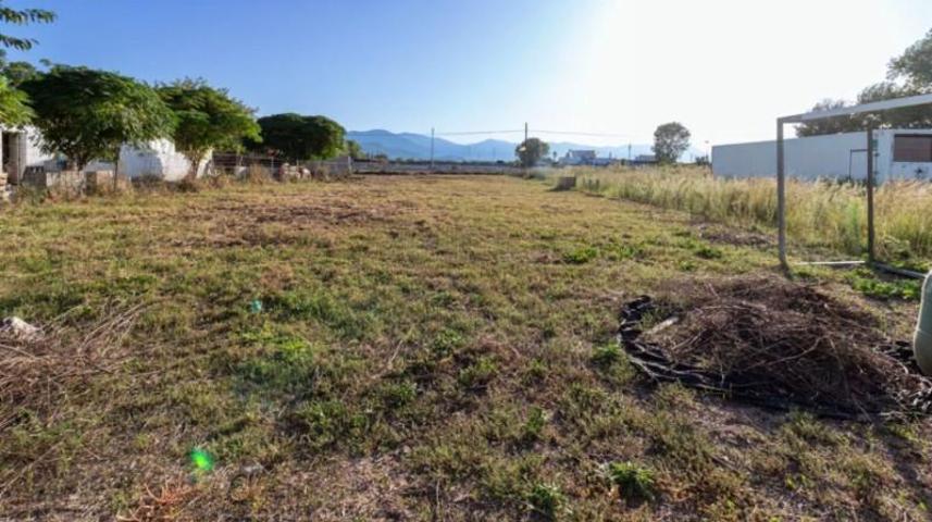 Terreno en venta en Oliva photo 0