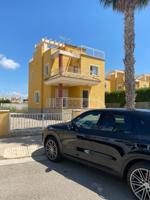 Chalet en venta en Guardamar del Segura, EL RASO photo 0