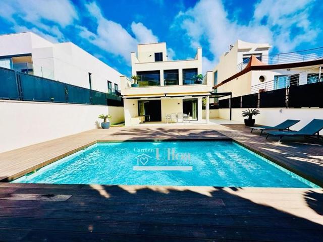 Chalet en alquiler en Alicante, Playa San Juan photo 0