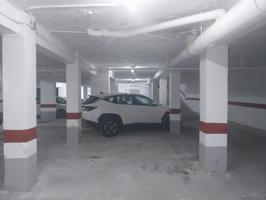 Garaje en venta en Alicante, Altozano photo 0