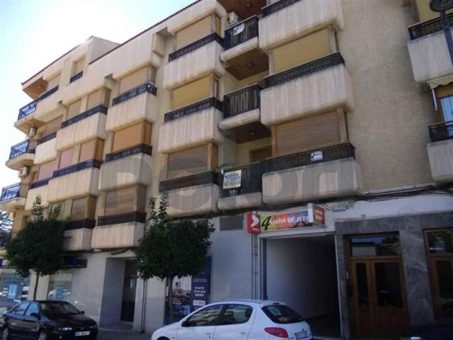 Local comercial en venta en Hellín, Campo de Hellín photo 0
