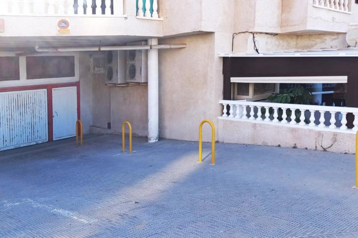 Garaje en venta en Arenales del sol, Arenales del Sol photo 0