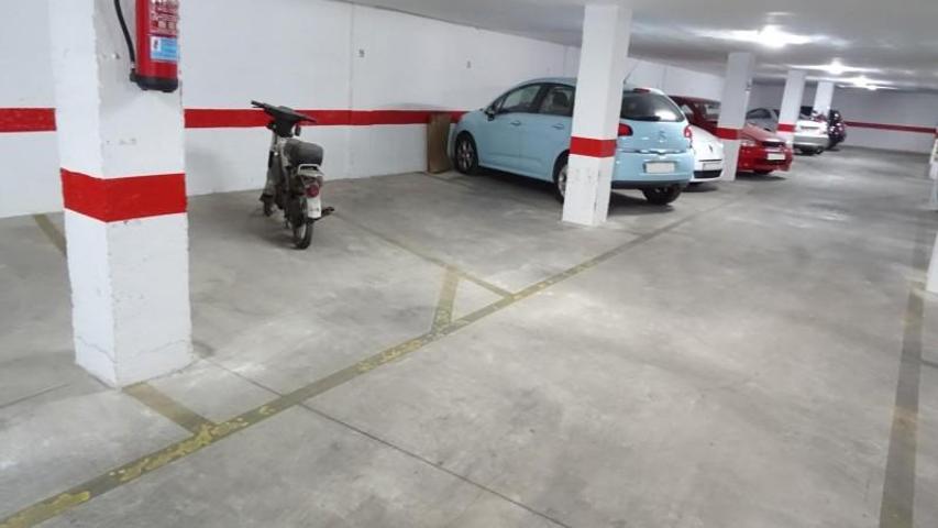 Parking en venta en Córdoba, Huerta de la Reina photo 0