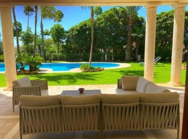 Chalet en alquiler en Marbella, Marbella Golden Mile - Sierra Blanca photo 0