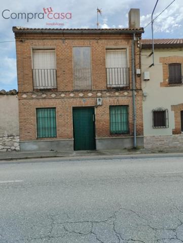 Casas de pueblo en venta en Samboal, Samboal photo 0