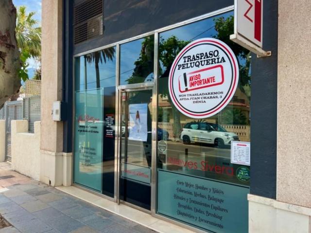 Local comercial en venta en Denia photo 0