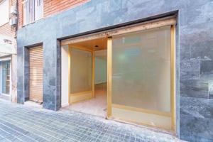 Local comercial en venta en Elche, Plaza Madrid photo 0