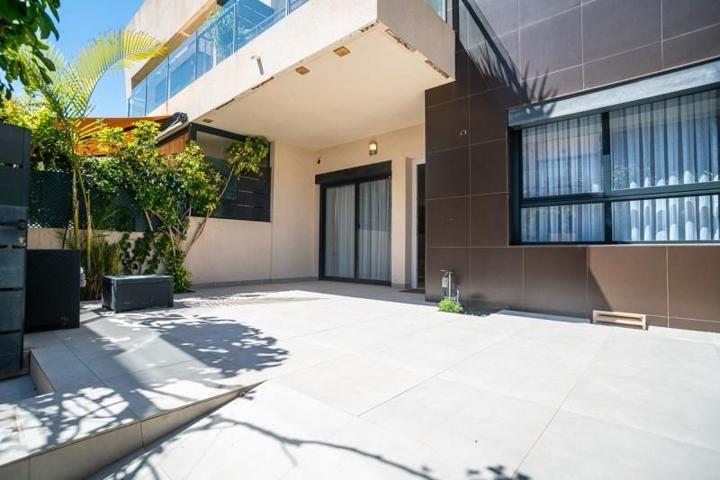 Apartamento en venta en Pilar de la Horadada photo 0