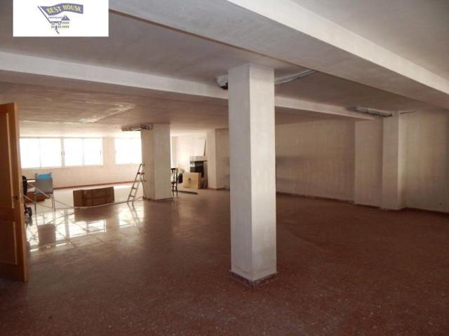 Local comercial en alquiler en Ontinyent, Ontinyent photo 0