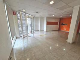 Local comercial en alquiler en Sant Celoni, CENTRE photo 0