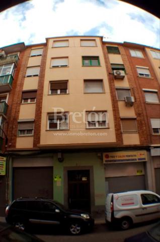 Local comercial en alquiler en Zaragoza, Delicias photo 0