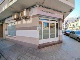 Local comercial en alquiler en Alzira, Pedro Esplugues photo 0