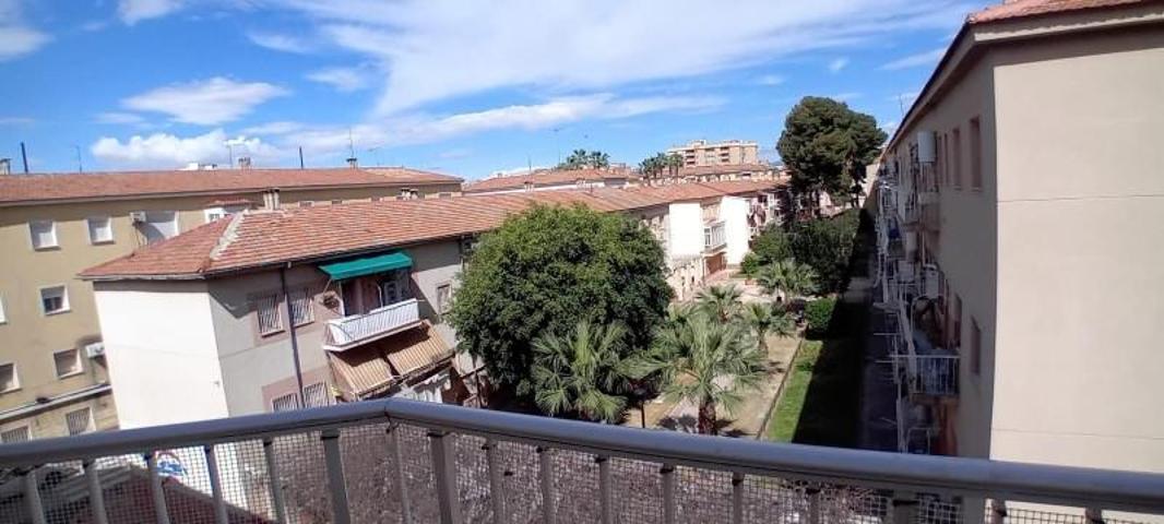 Piso en alquiler en Murcia, Santa Maria de Gracia photo 0