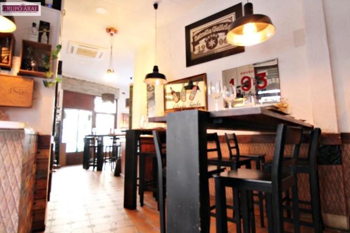 Local comercial en alquiler en Alicante, Pla del bon repos photo 0