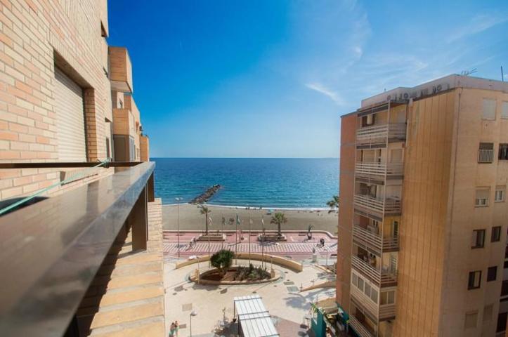 Piso en alquiler en Almería, Zapillo photo 0