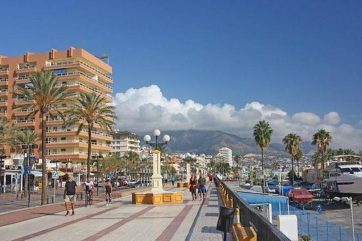 Piso en alquiler en Fuengirola, Puerto Deportivo photo 0