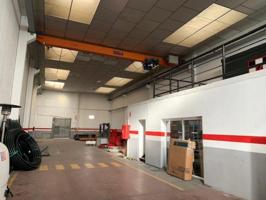 Nave industrial en alquiler en Vilanova i la Geltrú, La Bobila photo 0
