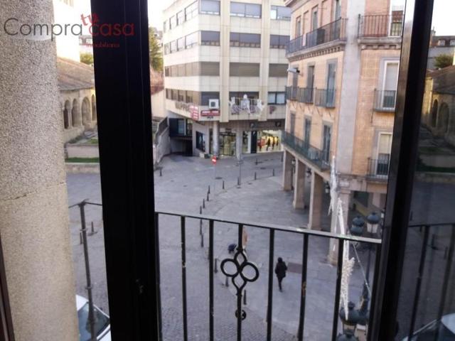 Oficina en alquiler en Segovia, Avenida del Acueducto photo 0
