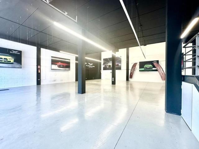 Nave industrial en alquiler en Marbella, Altos de Rodeo photo 0