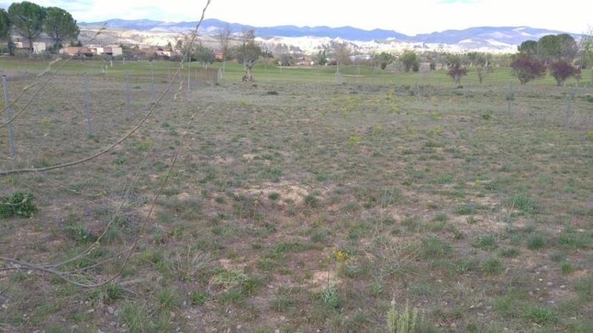 Terreno en venta en Calatayud, Calle Sierra de Vicor, 50300 photo 0